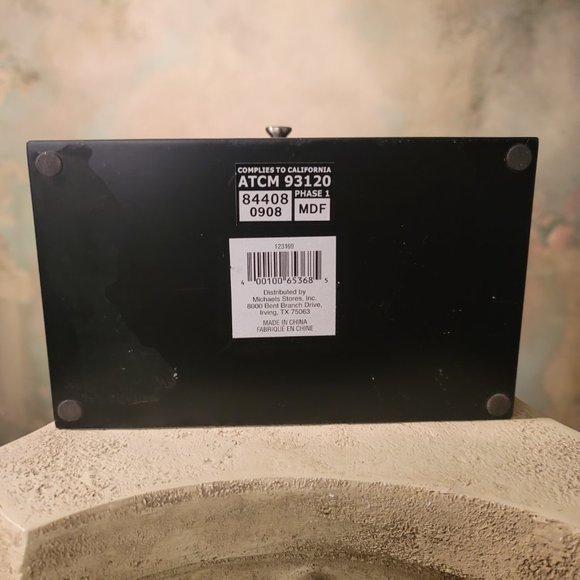 Charging Station Caddy Cord Organizer 2 Photo Door Folds Down Cords Tuck Away - Picture 12 of 12